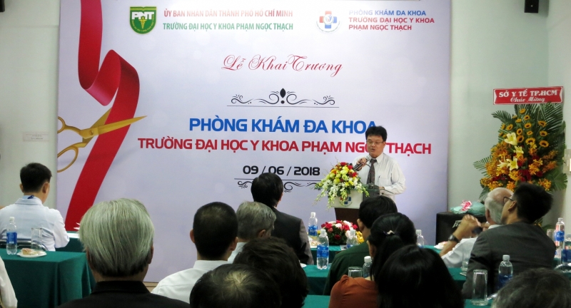 khai truong phong kham da khoa truong dai hoc y khoa pham ngoc thach