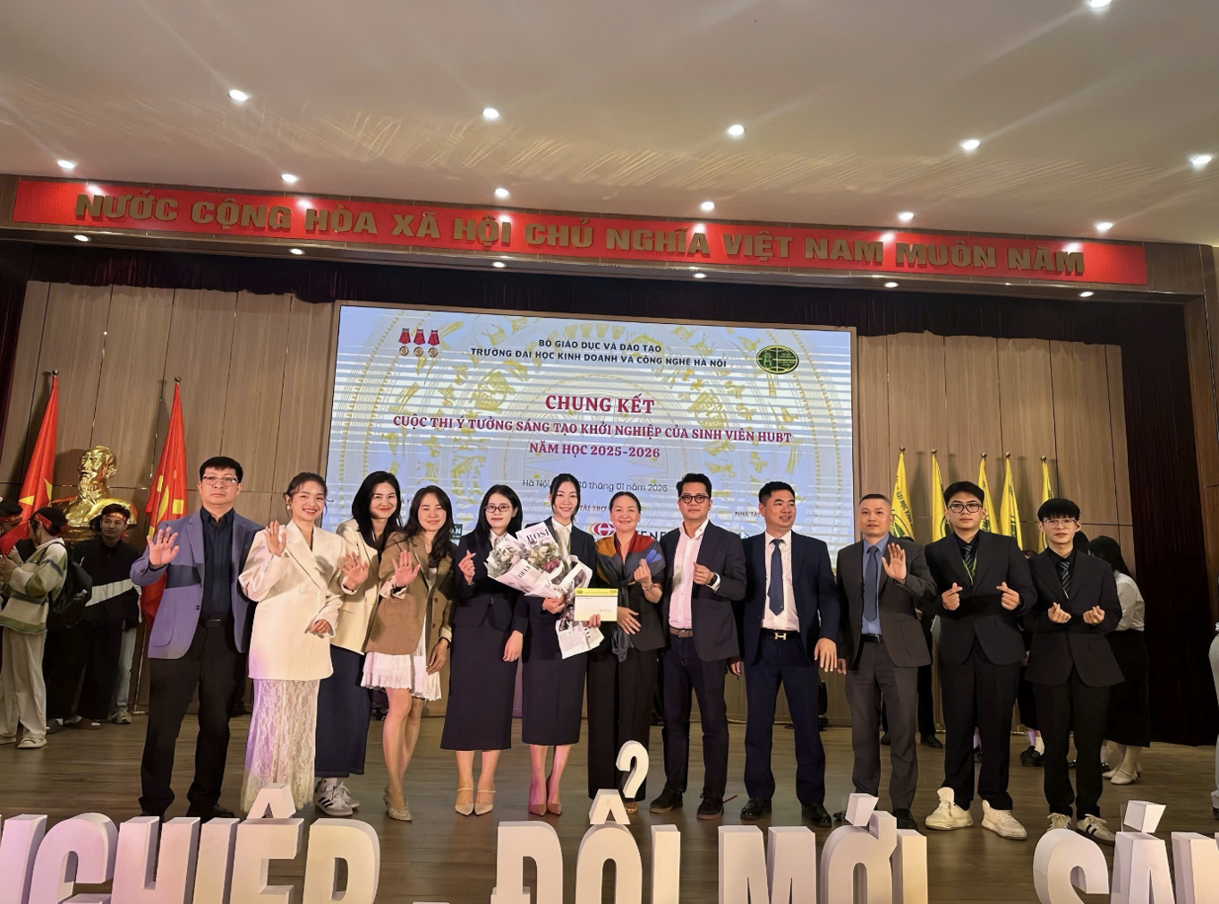 anh-man-hinh-2026-05-03-luc-141128-1777792341.png