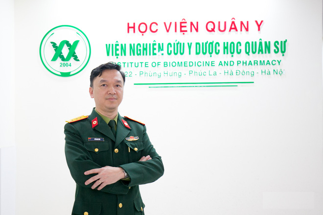 Thượng tá kể chuyện 1 tháng sống cùng 'Cô vy' cho ra đời 2 bộ KIT test SARS-CoV-2 'made in Việt Nam'