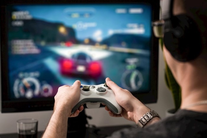 2 nam thanh niên giết tài xế taxi cướp tài sản vì chơi game
