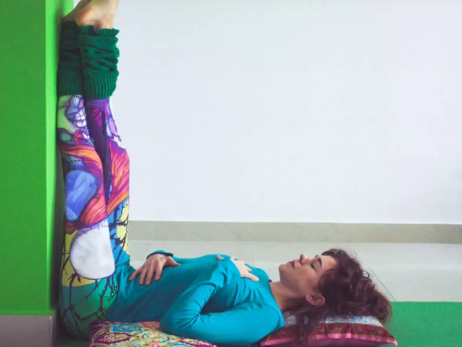 7 tư thế yoga cho người cao huyết áp, giúp phòng ngừa tai biến và đột quỵ 7 tư thế yoga cho người cao huyết áp, giúp phòng ngừa tai biến và đột quỵ