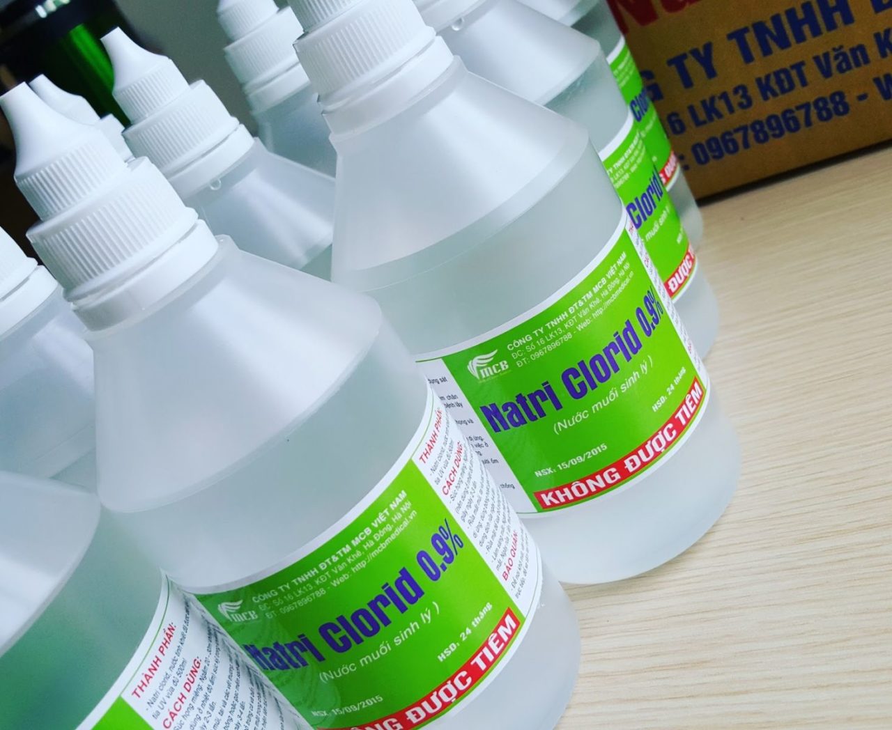 Chữa viêm mũi dị ứng bằng nước muối tại nhà đơn giản, an toàn nhưng cần hết sức lưu ý