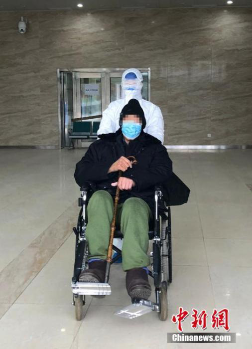 Cụ ông 91 tuổi bị bệnh tim vẫn hồi phục sau nhiễm virus corona nhờ 2 bí quyết này 