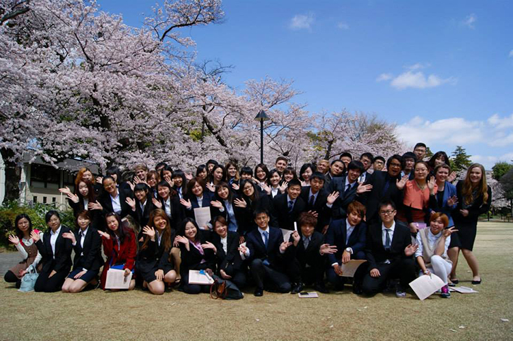 Du học sinh Nhật Bản được kéo dài thời hạn cư trú do dịch COVID-19