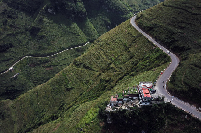 Lời trần tình đẫm nước mắt của chủ Panorama trên đỉnh Mã Pì Lèng: Tài sản cuộc đời nằm ở đây