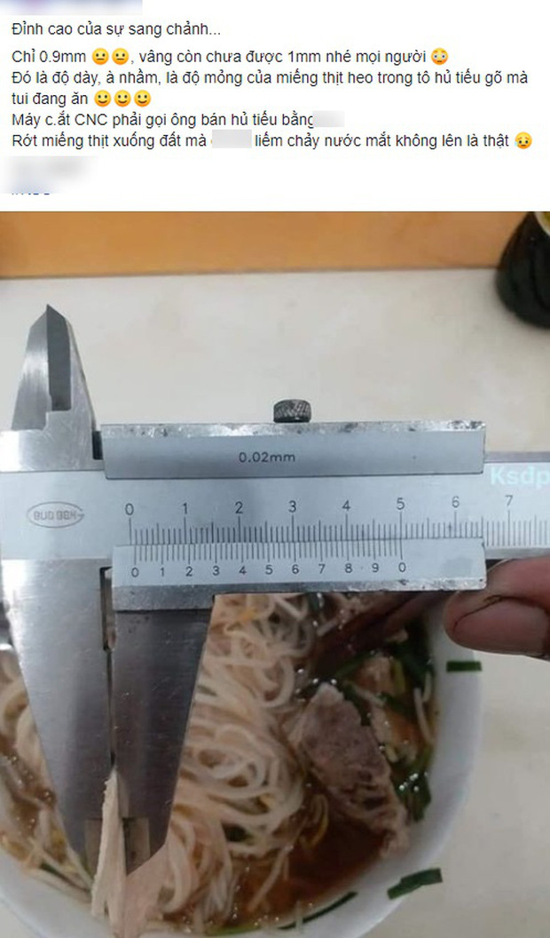 Ngả mũ thán phục trình độ của chủ quán hủ tiếu, miếng thịt siêu mỏng 'thở mạnh là bay'