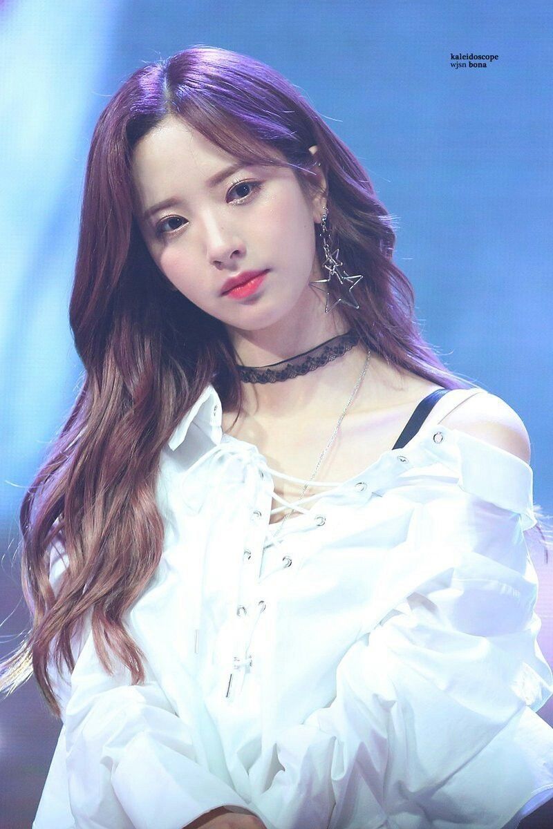Thực hư việc idol Kpop Kikhyun (MONSTA X) và Bona (WJSN) bí mật hẹn hò 5 năm