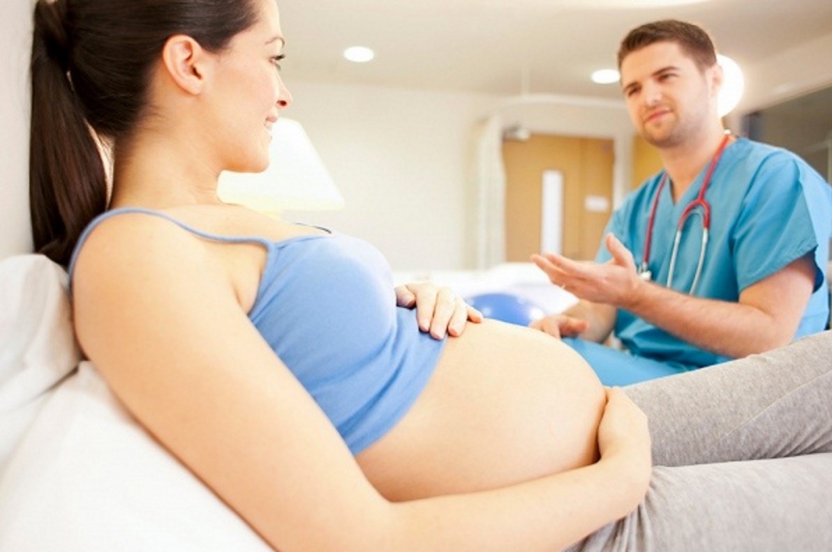 Thuốc Ajuakinol điều trị mụn trứng cá, cần lưu ý đề phòng tai biến