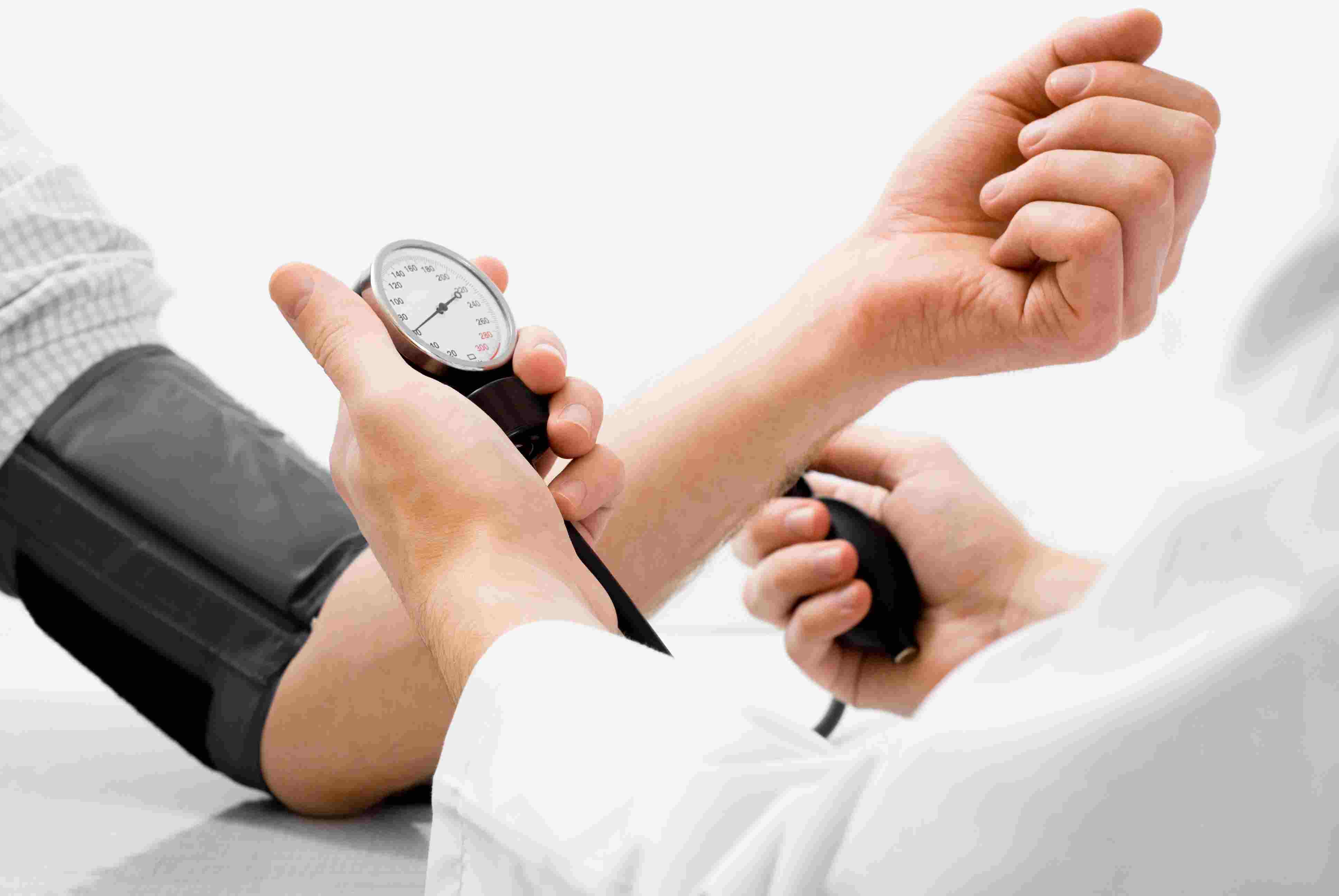 Thuốc Apitim 5 điều trị tăng huyết áp: Hướng dẫn sử dụng, liều dùng và tác dụng phụ
