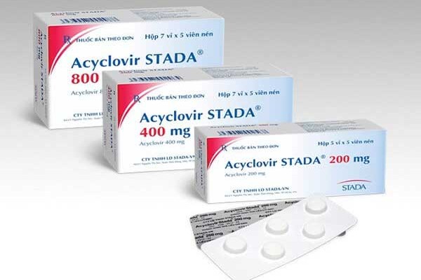 Thuốc uống dạng viên nang Acyclovir 200mg, 400mg, 800mg. Thuốc kháng virut Acyclovir: Hướng dẫn sử dụng và tác dụng phụ bạn cần biết