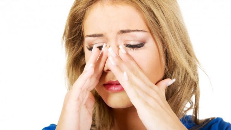 Vụ nâng mũi bằng filler bị mù mắt: Những dấu hiệu của mũi bị hoại tử