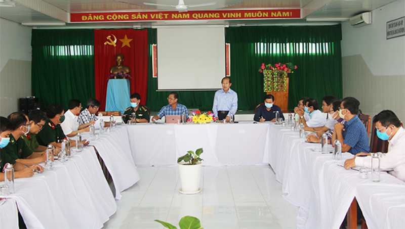 Xác minh thông tin có người đi cùng BN332 nhiễm COVID-19 nhảy sông trốn cách ly