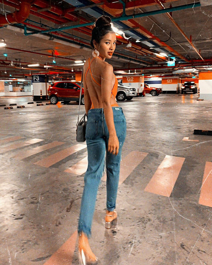 Xuýt xao trước vòng eo thon gọn của Phương Trinh Jolie