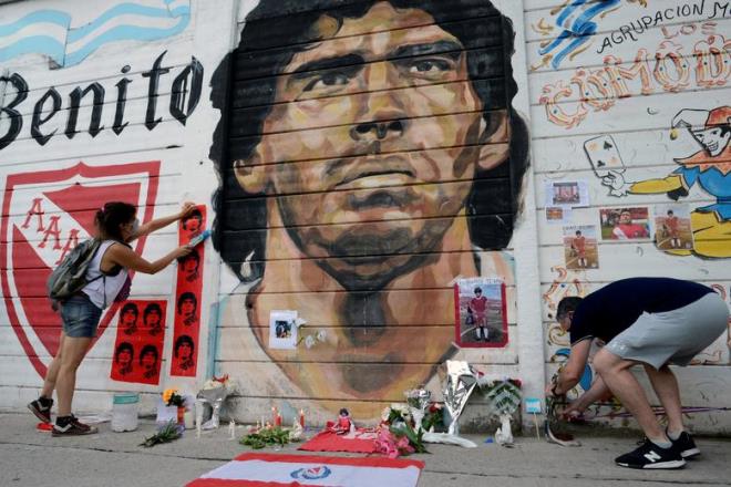 Argentina tổ chức quốc tang 3 ngày sau khi Maradona qua đời