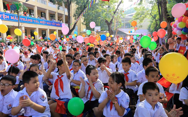 Cô bé đề xuất không thả bóng bay trong ngày khai giảng được đích thân Bộ trưởng viết thư khen ngợi