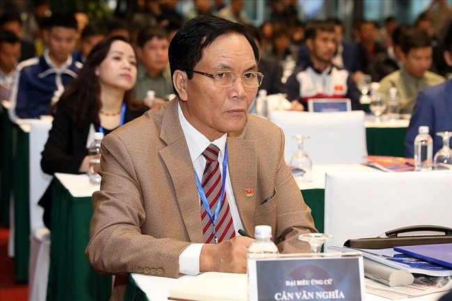 nguoi-lo-luong-cho-hop-dong-moi-voi-hlv-park-hang-seo-bat-ngo-tu-chuc-ong-can-van-nghia