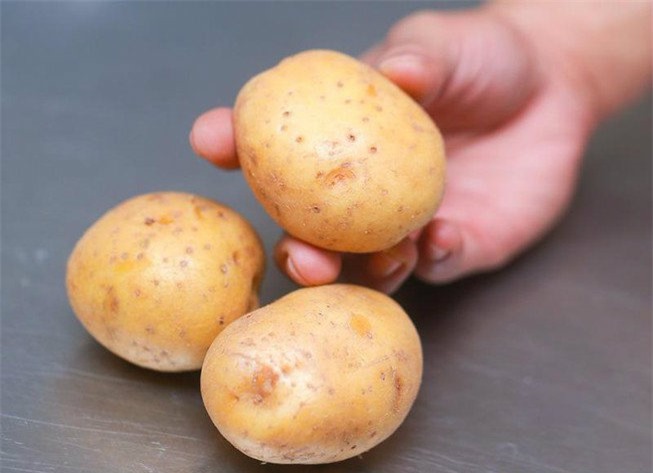 Cảnh báo những món ăn quen thuộc để vào ngăn đá chẳng khác gì rước bệnh vào người