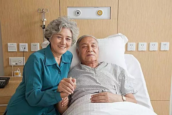 Kinh nghiệm chiến thắng ung thư [6]: Bí quyết của cặp vợ chồng U80 hơn 20 năm sống khỏe với ung thư