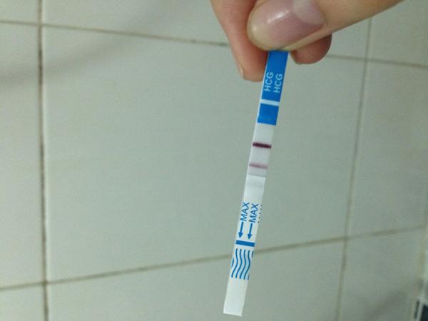 Chồng mới cưới âm thầm cho uống thuốc sảy thai