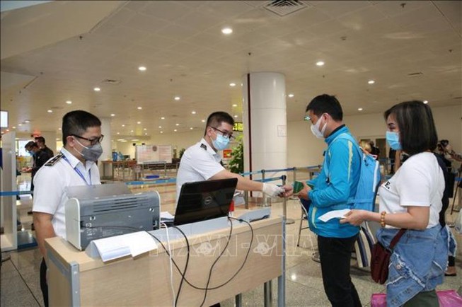 Cô gái Hà Nội dương tính SARS-CoV-2 khi sang Nhật Bản 22/9 Cô gái Hà Nội dương tính SARS-CoV-2 khi sang Nhật Bản 22/9