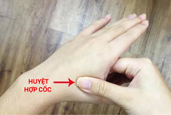 Huyệt Hợp cốc tốt cho phổi