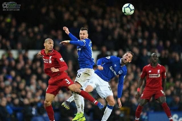 Everton vs Liverpool (18h30, 17/10): Soi kèo, link xem trực tiếp
