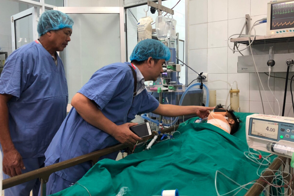 Xót xa người vợ trẻ hiến tạng chồng, bị dân làng đồn bán được vài trăm triệu Xót xa người vợ trẻ hiến tạng chồng, bị dân làng đồn bán được vài trăm triệu