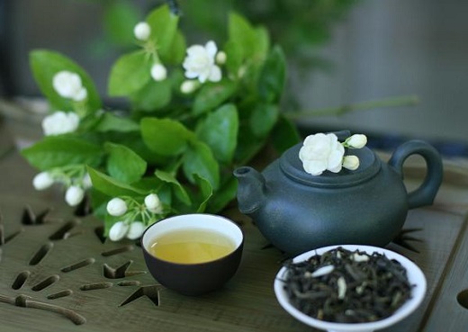 Uống trà hoa nhài, bạn sẽ cảm nhận được sự gia tăng ham muốn “giường chiếu” một cách đáng kể Uống trà hoa nhài, bạn sẽ cảm nhận được sự gia tăng ham muốn “giường chiếu” một cách đáng kể