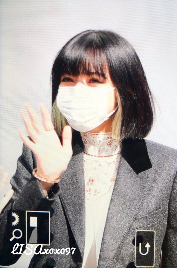 Học lỏm BLACKPINK cách phối đồ phong cách học sinh chất ngất