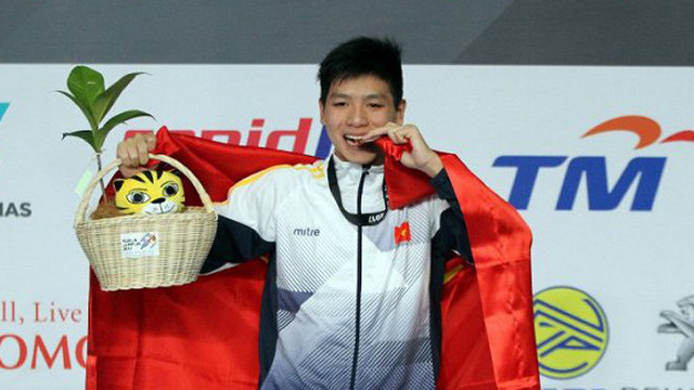 Hé lộ lý do ‘Thần đồng bơi lội’ Nguyễn Hữu Kim Sơn bị đình học khi tham gia SEA Games 30