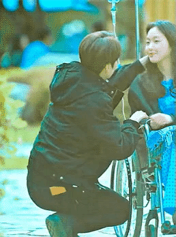 Lee Min Ho lộ nghi vấn hẹn hò Kim Go Eun 