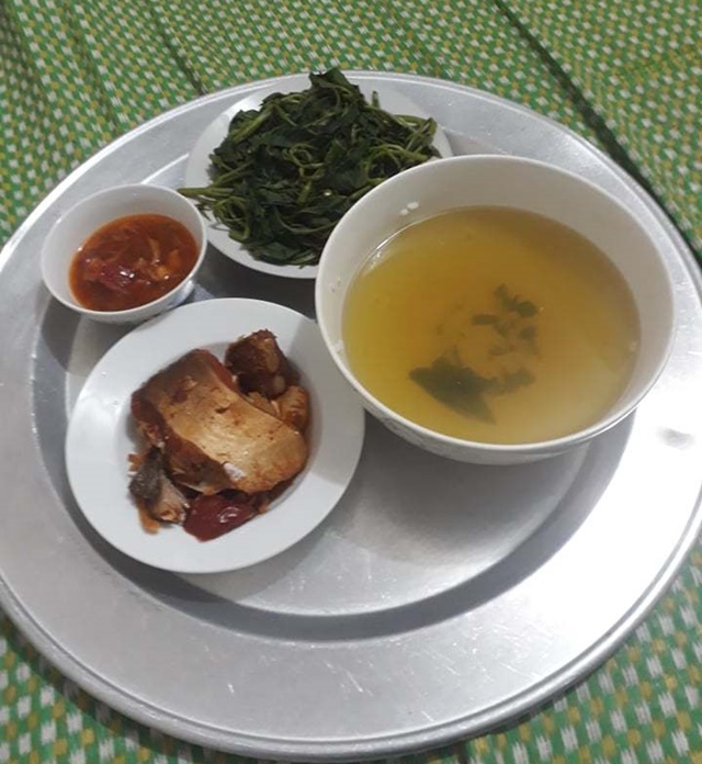 Lương 18 triệu/tháng nuôi 2 con vẫn để dành được 480 triệu Lương 18 triệu/tháng nuôi 2 con vẫn để dành được 480 triệu