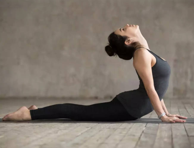 Mách bạn những bài tập yoga đơn giản vừa thon thả vóc dáng còn giúp cơ thể dẻo dai