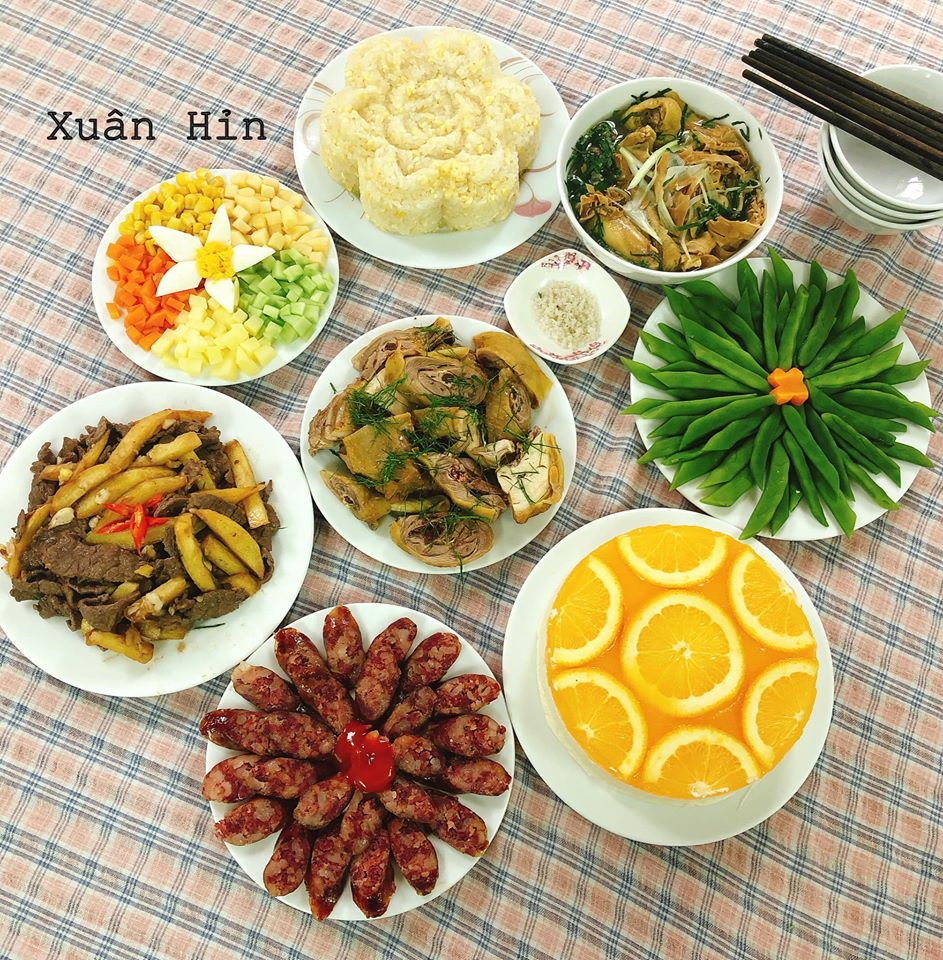 Mãn nhãn trước những mâm cỗ cúng rằm tháng Giêng được hội chị em chia sẻ rầm rộ