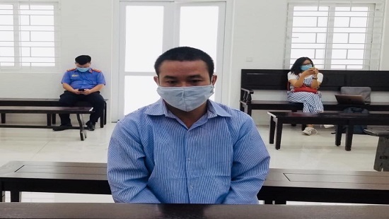Nam thanh niên đâm chết thím ruột vì không đòi được tiền họ Nam thanh niên đâm chết thím ruột vì không đòi được tiền họ