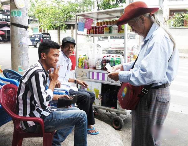 Cảm phục người đàn ông Cảm phục người đàn ông