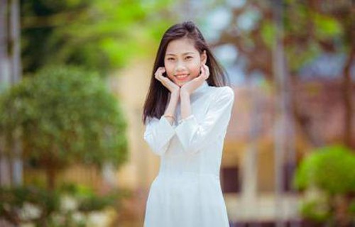 Hành trình từ cô gái trải qua 23 cuộc phẫu thuật sau 8 năm trở thành sinh viên ĐH Y Hà Nội Hành trình từ cô gái trải qua 23 cuộc phẫu thuật sau 8 năm trở thành sinh viên ĐH Y Hà Nội