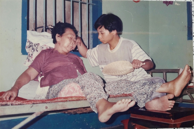 Từ nỗi đau mất mẹ do thiếu máu truyền, người đàn ông trở thành người hiến máu nhiều nhất Việt Nam Từ nỗi đau mất mẹ do thiếu máu truyền, người đàn ông trở thành người hiến máu nhiều nhất Việt Nam