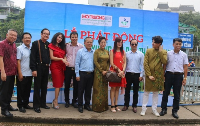 TP-HCM-Phat-dong-cuoc-thi-viet-“Noi-khong-voi-rac-thai-nhua” (1)