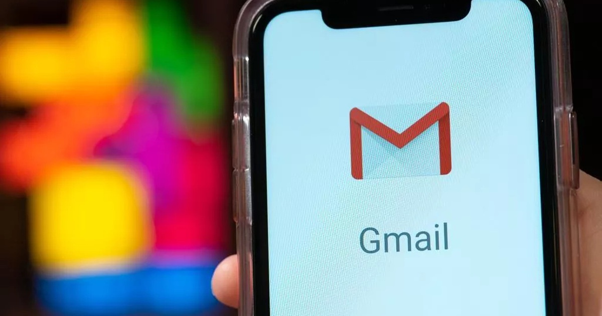 Phát hiện chồng sắp cưới cắm sừng qua... gmail