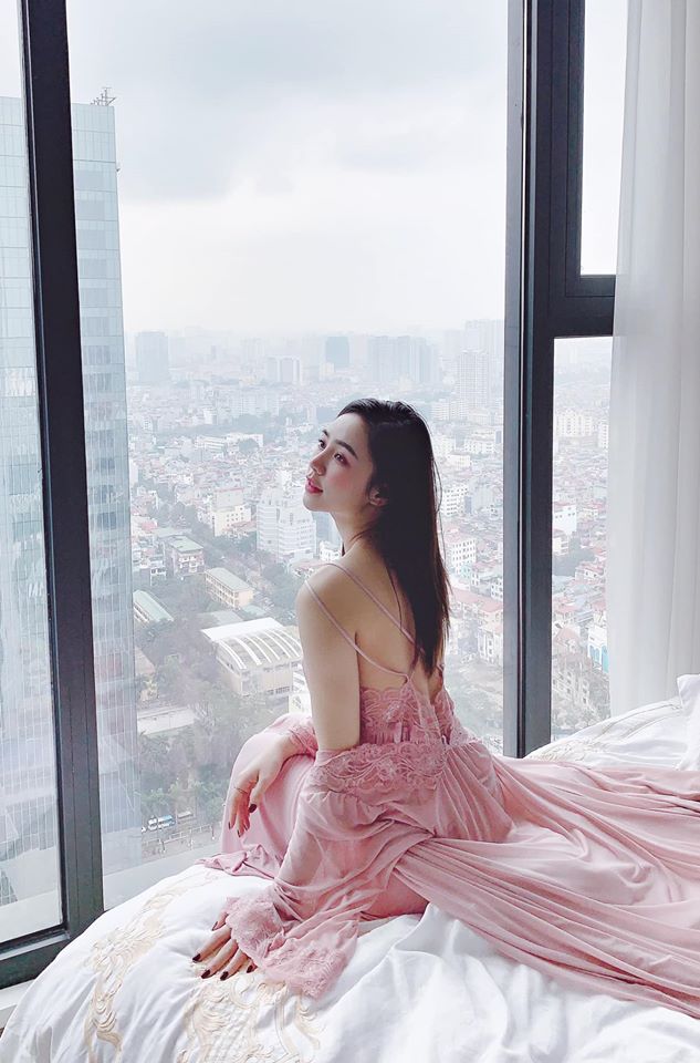 Quỳnh Kool vất vả giảm cân và phủ nhận phẫu thuật thẩm mỹ Quỳnh Kool vất vả giảm cân và phủ nhận phẫu thuật thẩm mỹ