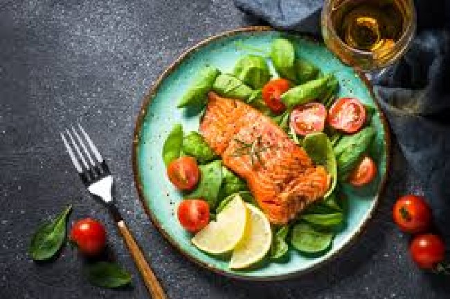 Chế độ ăn Keto giàu chất béo, đủ protein và không có carbohydrate
