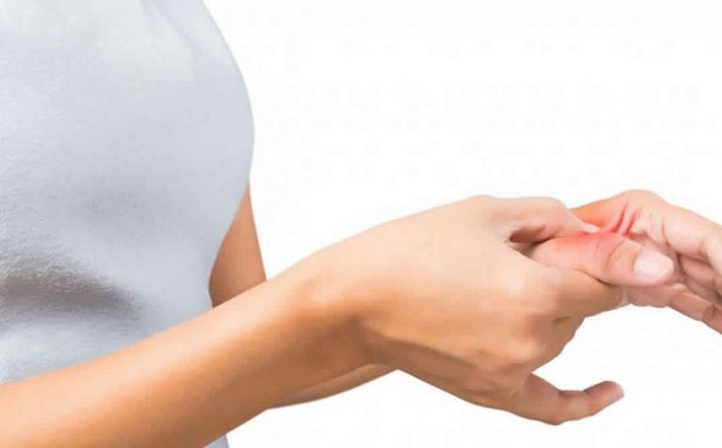 Khối u phát triển khiến các tế bào thần kinh không hoạt động bình thường Khối u phát triển khiến các tế bào thần kinh không hoạt động bình thường