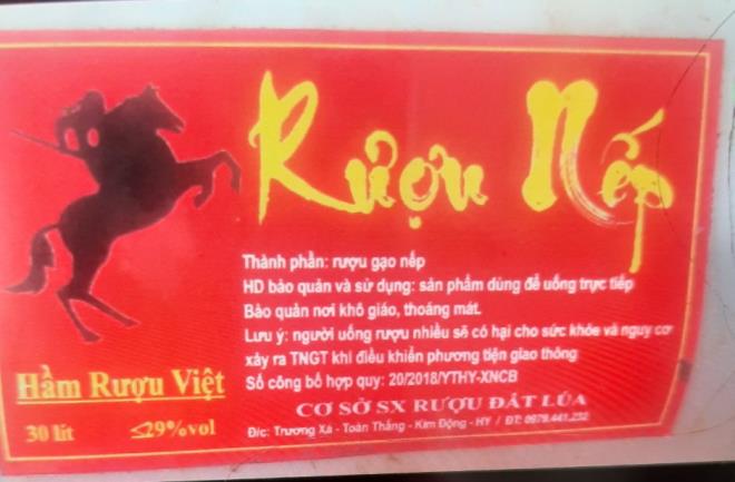 Rượu của cơ sở Đất Lúa gây ngộ độc methanol chết người Rượu của cơ sở Đất Lúa gây ngộ độc methanol chết người