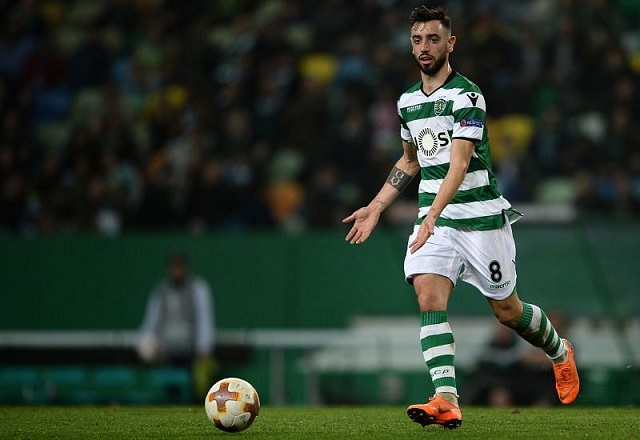 Giải mã hình xăm khó hiểu trên tay trái Bruno Fernandes