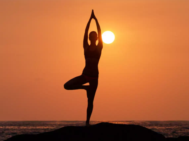 Bài tập yoga 1 phút giúp tăng chiều cao đáng kể
