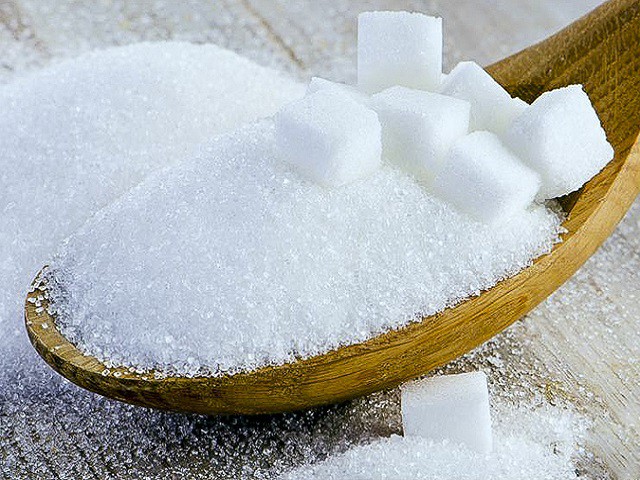 Thắng đường tạo màu khi kho thịt, cá: Thói quen nấu nướng làm hại sức khỏe cả gia đình