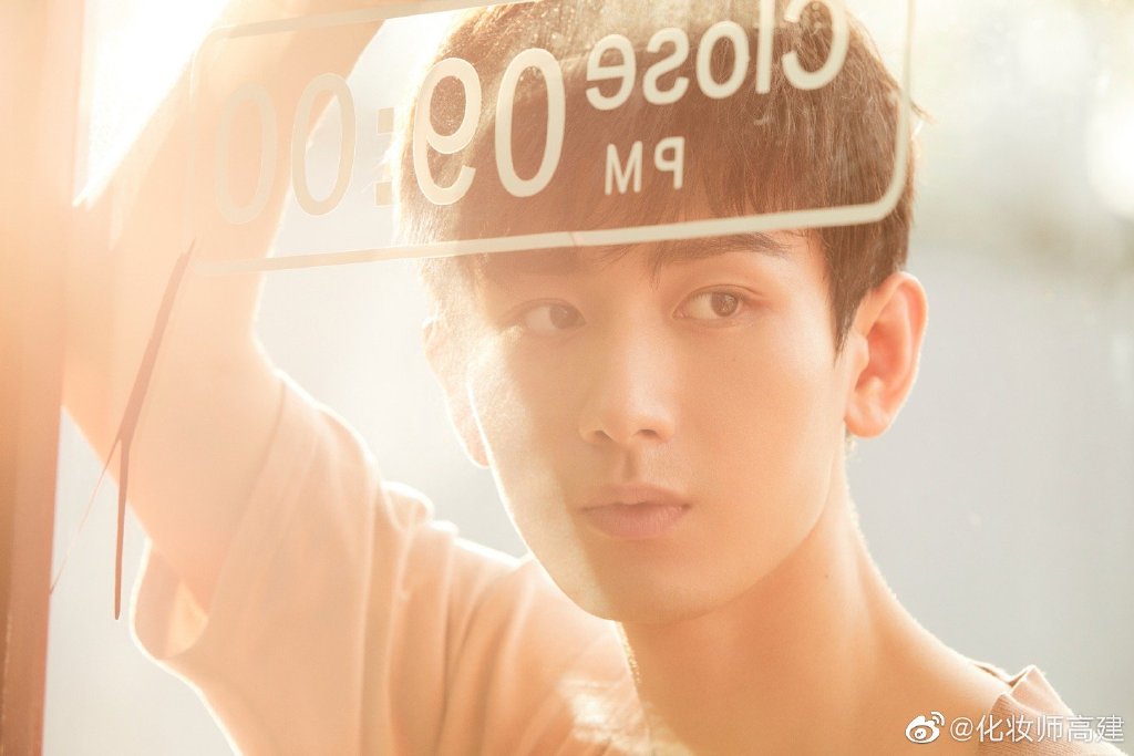 Thành Nghị là ai? Thành Nghị sinh năm bao nhiêu?