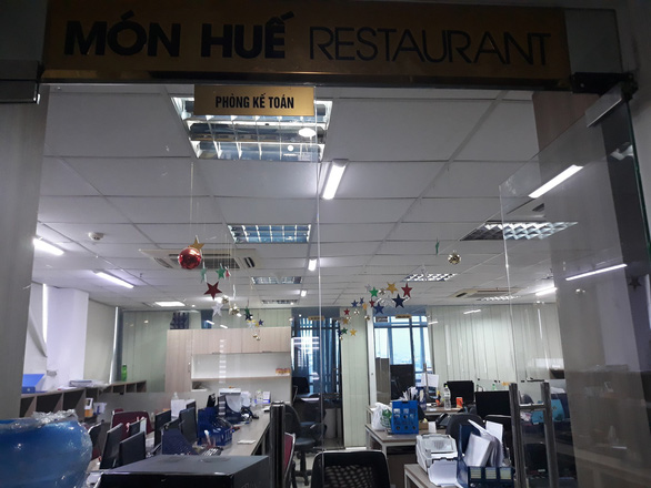 Không chỉ đóng cửa chuỗi nhà hàng, văn phòng chính của Món Huế trống trơn, lãnh đạo 'mất hút'