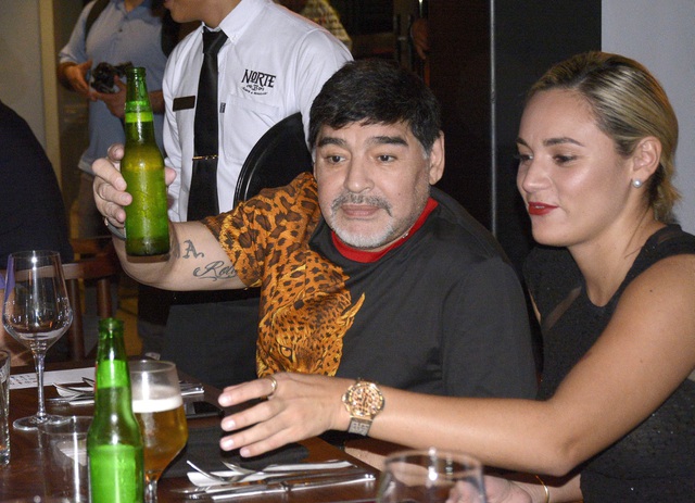 Vì sao sức khỏe của Maradona 'tụt dốc' từ khi giải nghệ? Vì sao sức khỏe của Maradona 'tụt dốc' từ khi giải nghệ?